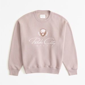 Abercrombie Vintage Sunday Crew in Mauve (XL)
